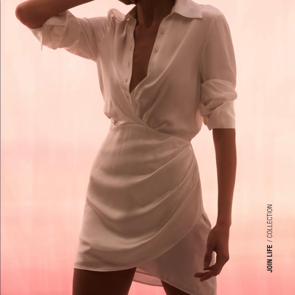 Zara white satin dress. Size XL. Brand New